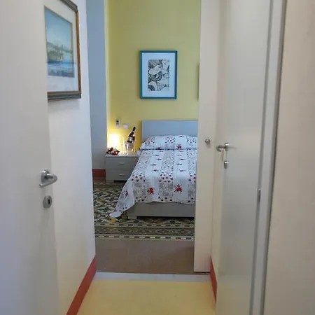 Apartament Lighthouse I *